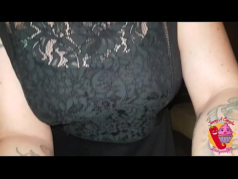❤️ Slutty stepsister کيس هڪ blowjob ۽ اسپينش ڏئي ٿو ❤️❌ معياري فحش